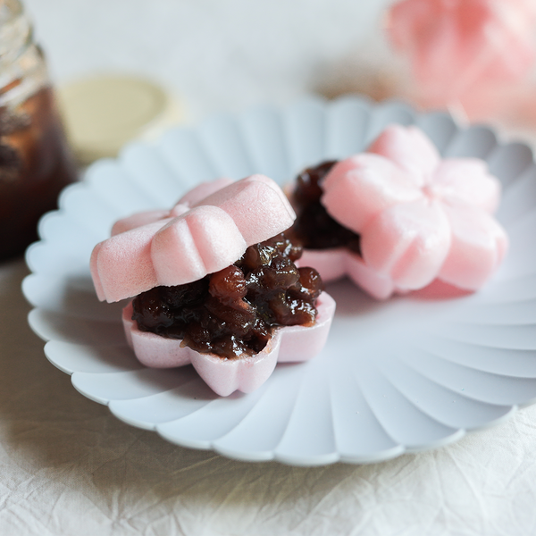 Gift Box- Red Bean Wafer "Sakurakko"  5PC【Vineyard】